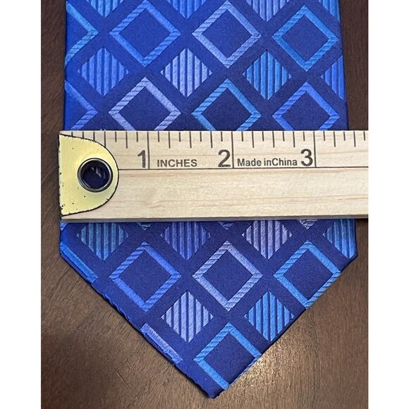 Bcbg Attitude Blue Hand Made 100% Imported Silk Men’s Neck Tie Made In China - Picture 4 of 9